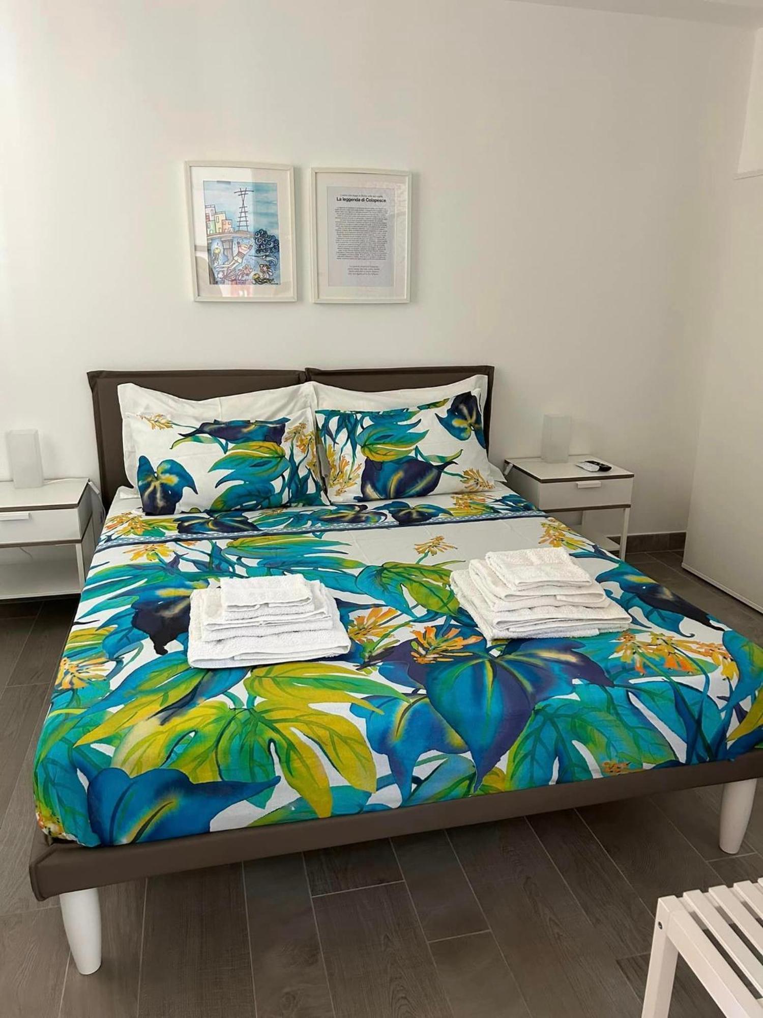 Farau B&B Messina Luaran gambar
